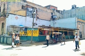 Want to buy food like a local? Simply visit an agromercado. These markets are located throughout Havana and Cuba. The produce is always fresh and cheap.